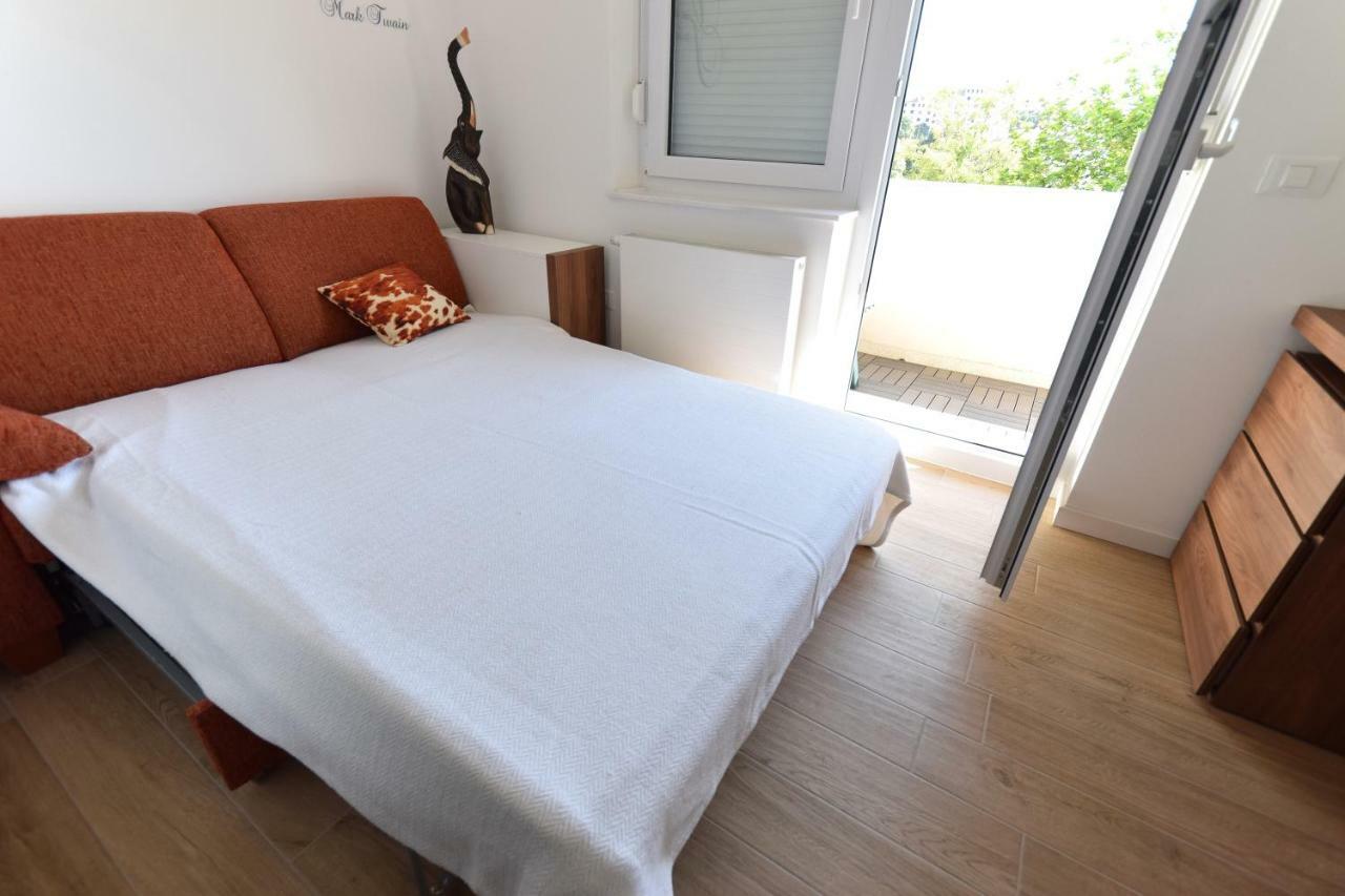 Apartment Vostan Pula Dış mekan fotoğraf
